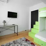 Coral Mamaia