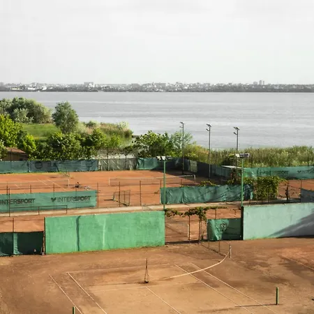 Apartment Coral Mamaia