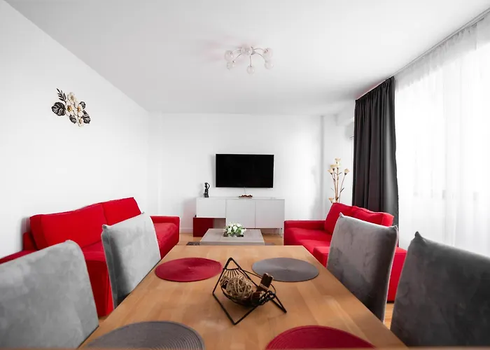 Coral * מאמאיה